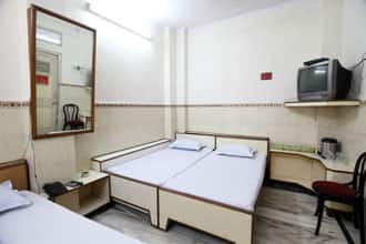 Bombay Orient Hotel, New Delhi 3